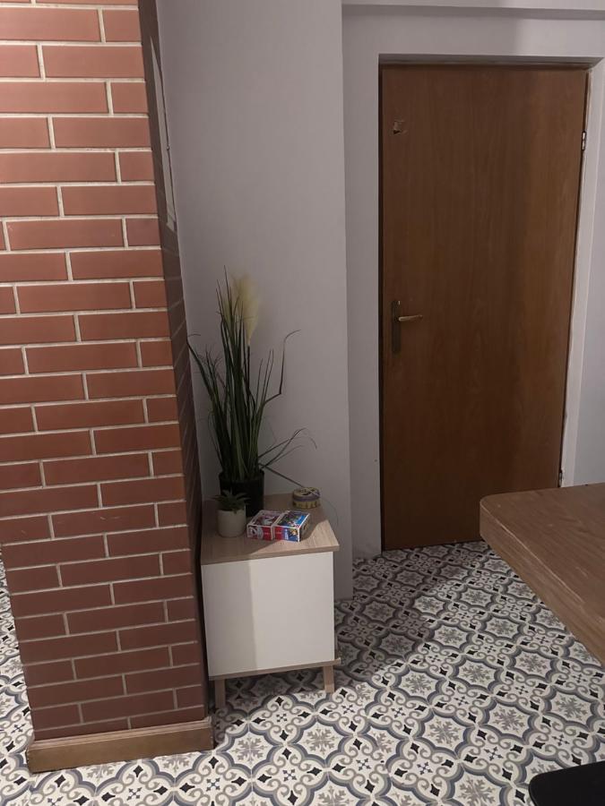 One World Hostel กดัญสก์ ภายนอก รูปภาพ